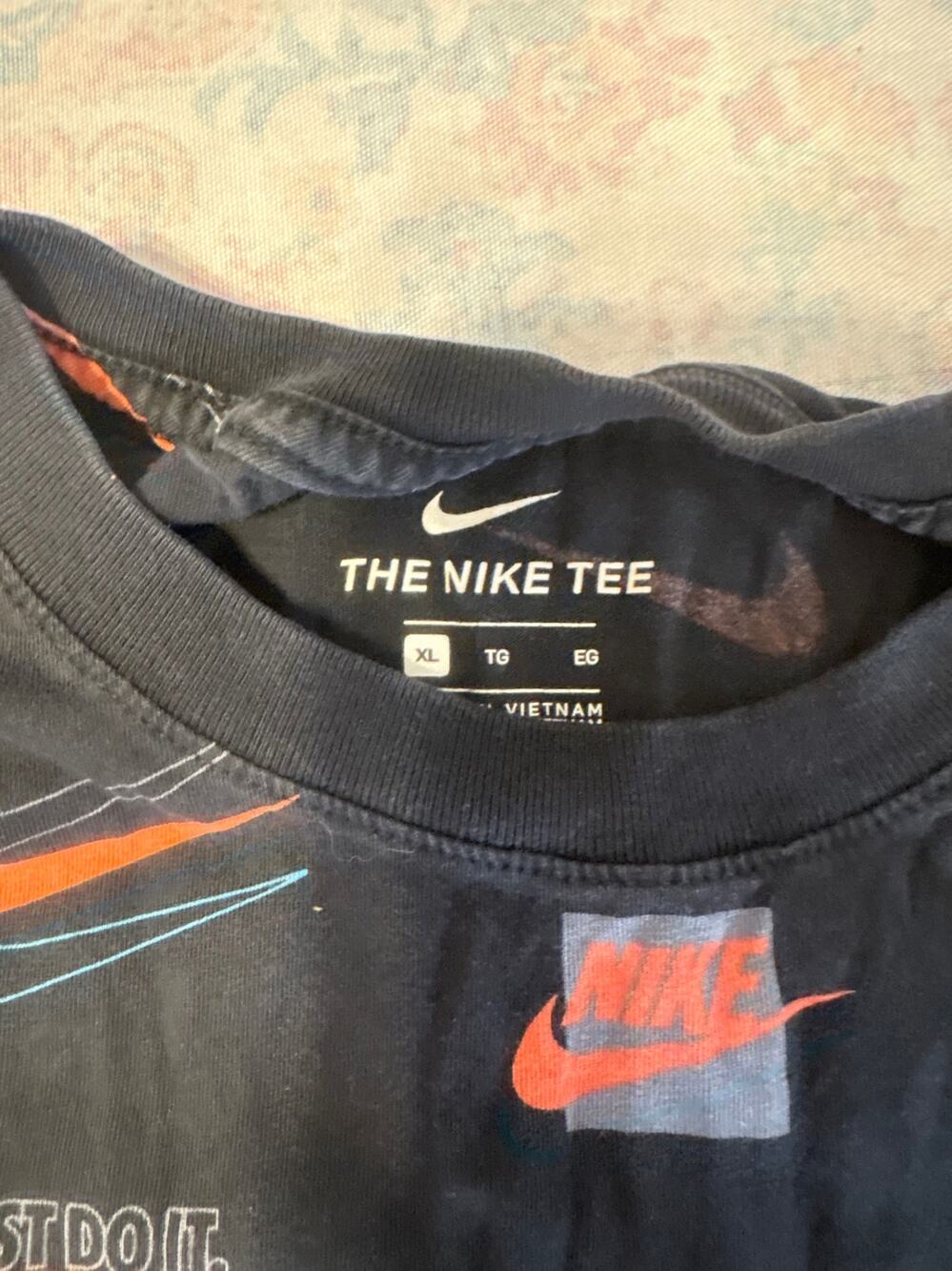 Nike Just Do It Graphic T-Shirt XL Unisex Casual Athletic Streetwear